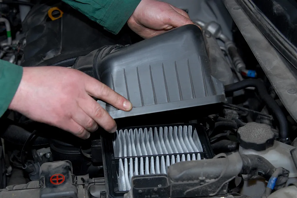 Maximizing Efficiency: The Importance Of Filters & Fluids In Vehicle Maintenance